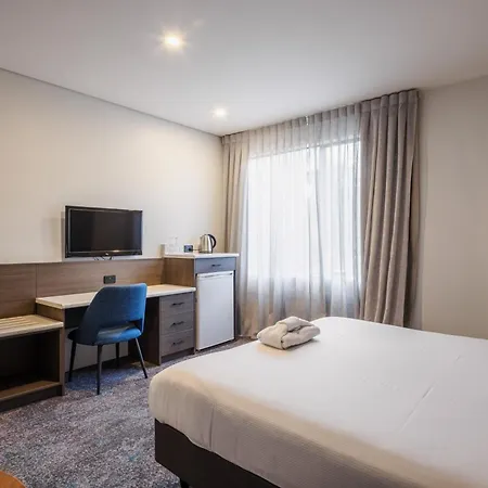 Heartland Hotel Auckland Airport Exterior photo