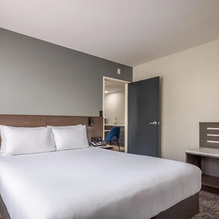 Heartland Hotel Auckland Airport Exterior photo